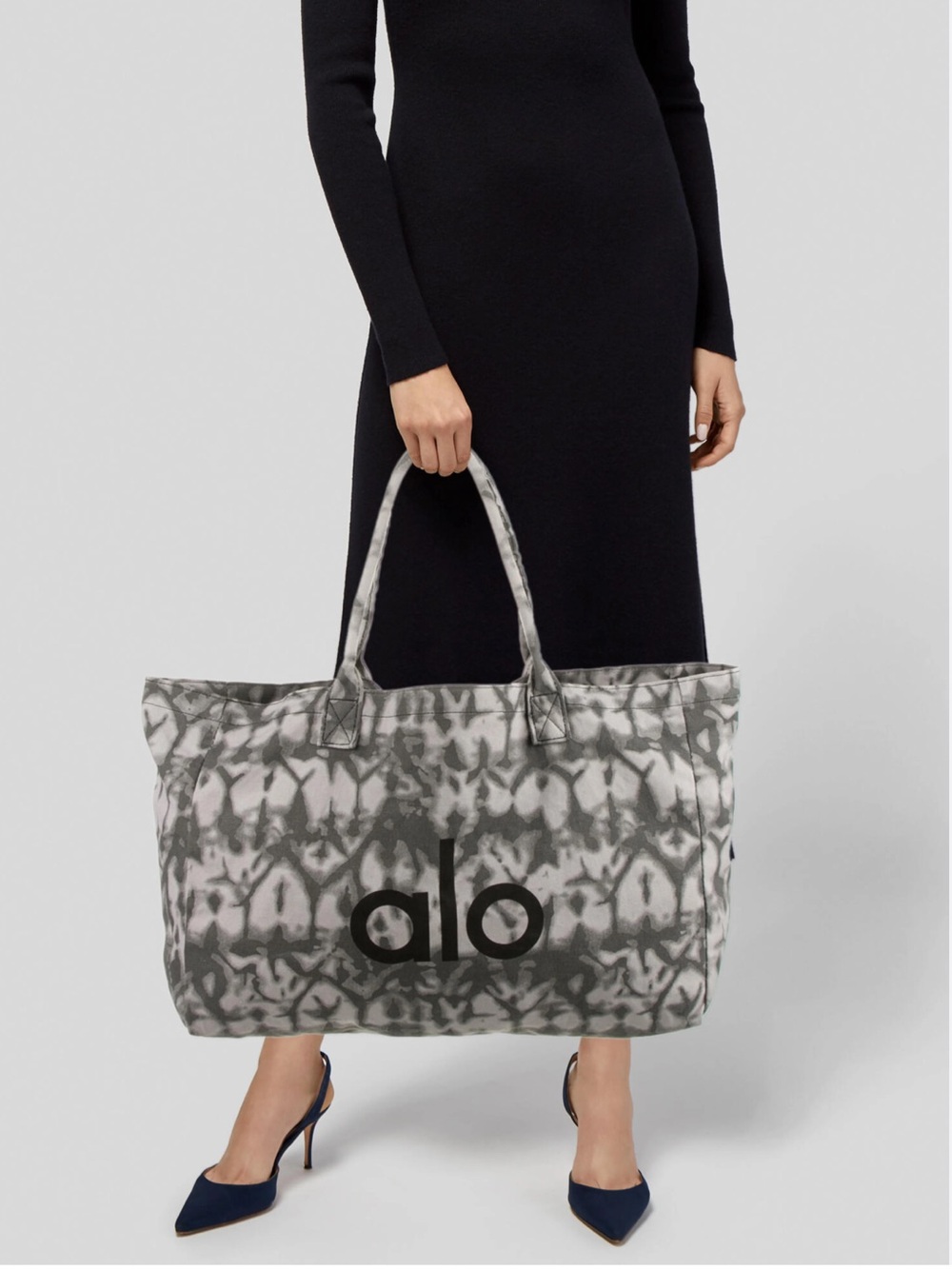 NWT Alo Yoga Grey Tie Dyed Shopper Tote